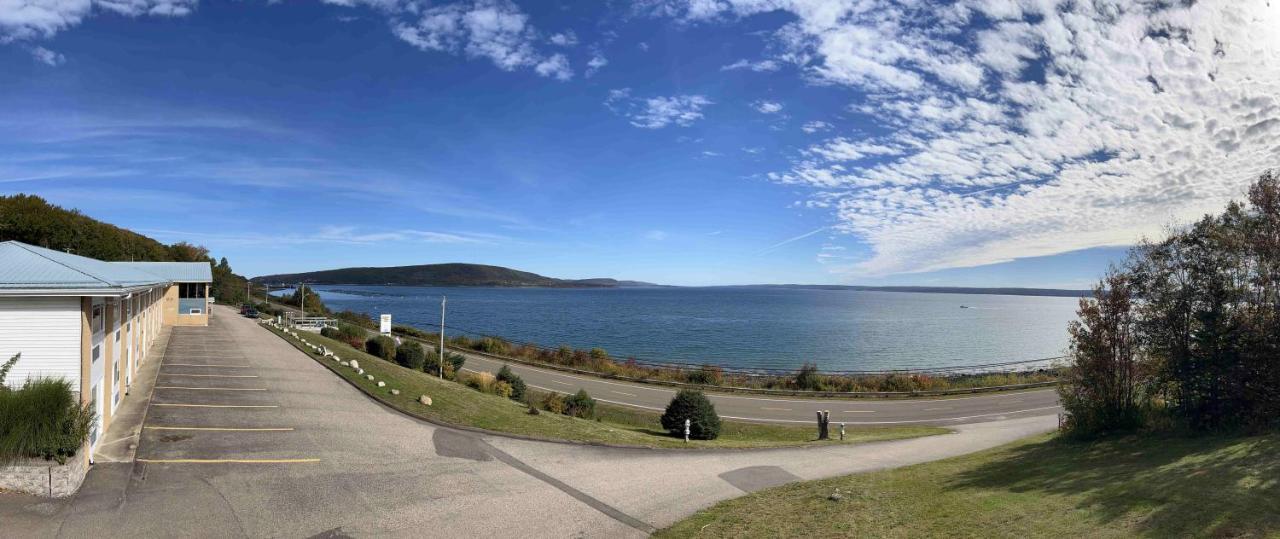 Admiral Digby Inn Restaurant And Cottages 외부 사진