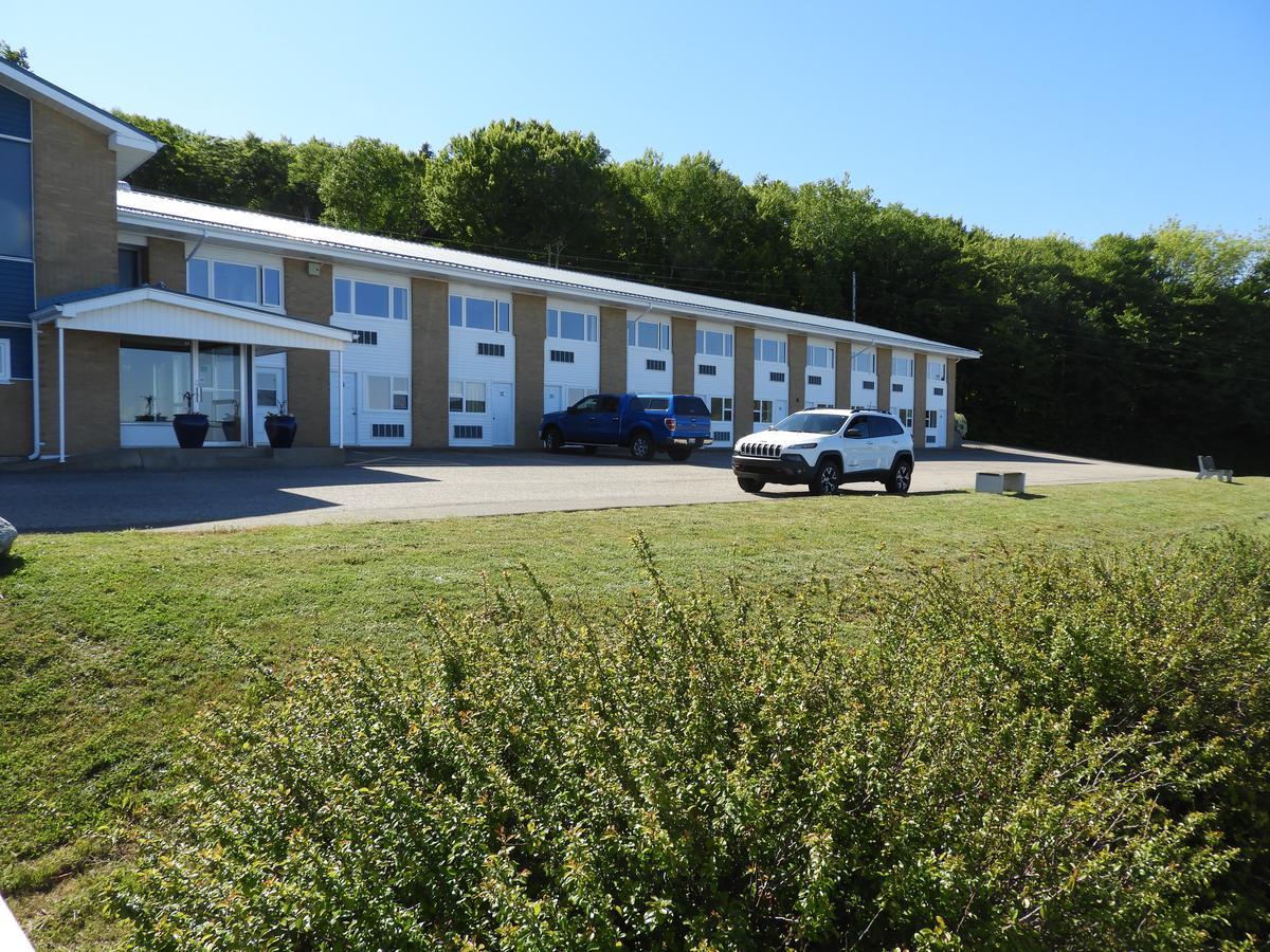 Admiral Digby Inn Restaurant And Cottages 외부 사진